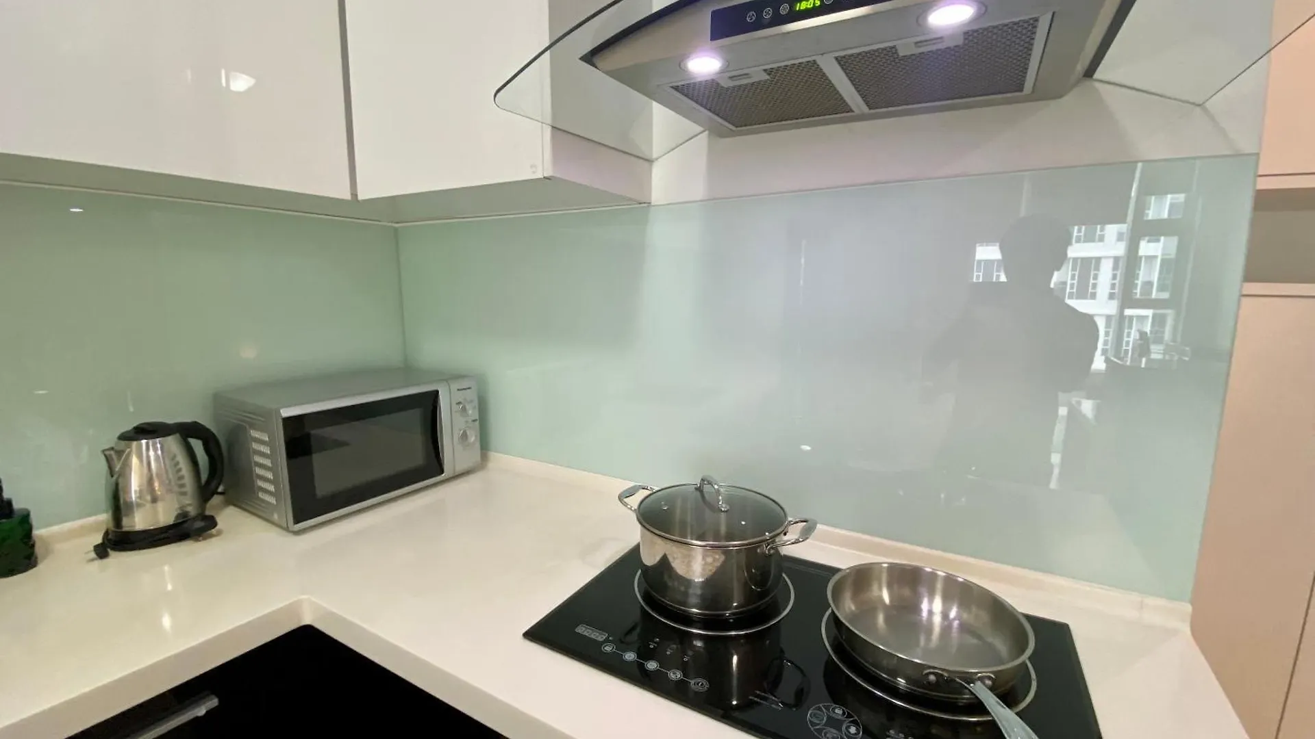 Duplex 775Sq Ft Near Mid Valley Kuala Lumpur 0*,
