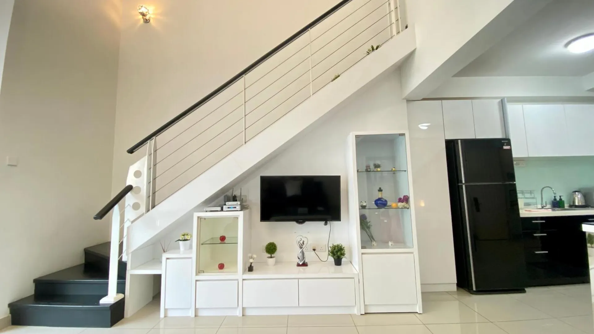 Duplex 775Sq Ft Near Mid Valley Kuala Lumpur Malaysia