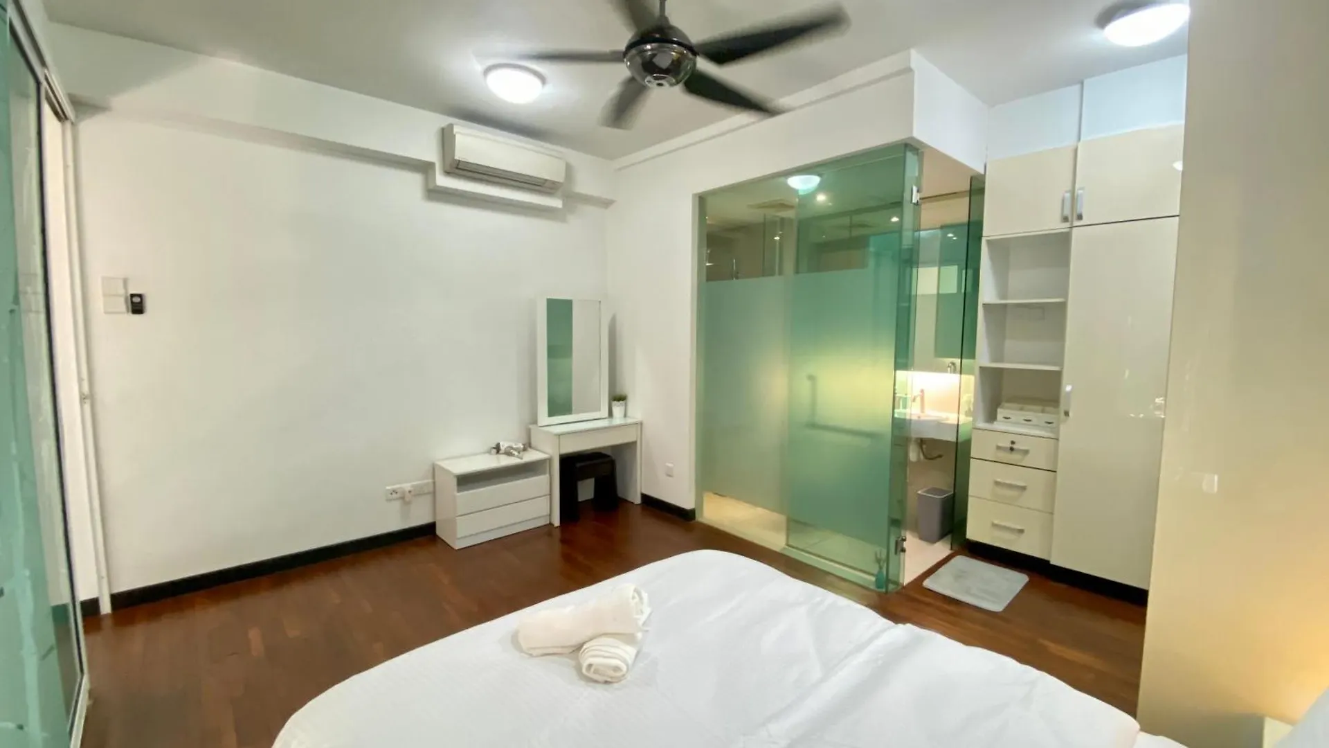 Duplex 775Sq Ft Near Mid Valley Kuala Lumpur